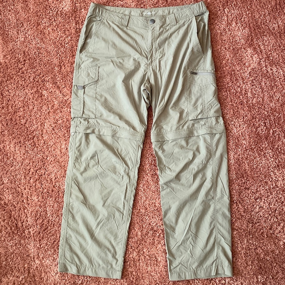 Men’s Columbia Omni-shade zip off pants. Sz 38x30.